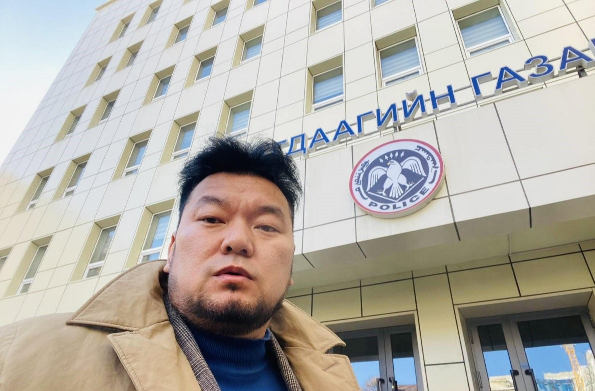 Шүүх Б.Эрдэнэсүхийн хэргийг мөрдөн шалгах ажиллагаа нэмж хийлгэхээр прокурорт буцаажээ